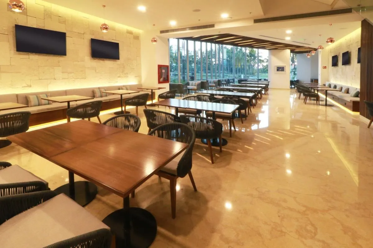 La imagen 71 de la Empresa HOLIDAY INN & SUITES PUERTO VALLARTA MARINA & GOLF