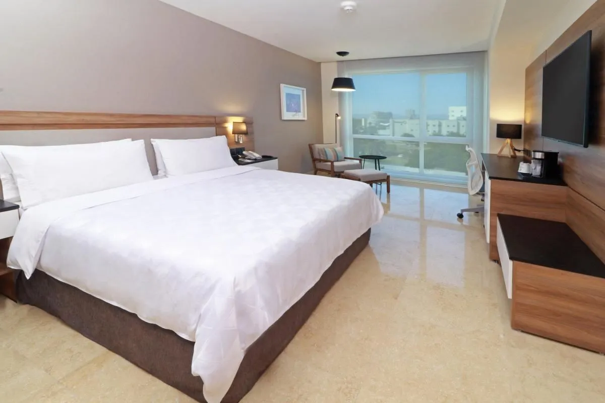 La imagen 112 de la Empresa HOLIDAY INN & SUITES PUERTO VALLARTA MARINA & GOLF