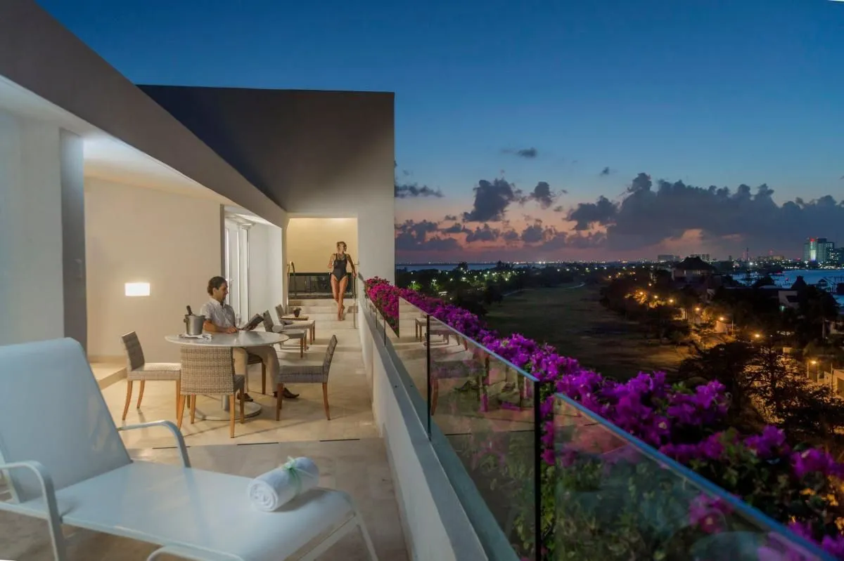 La imagen 7 de la Empresa INTERCONTINENTAL PRESIDENTE CANCUN RESORT