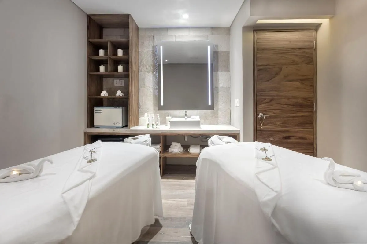 La imagen 13 de la Empresa INTERCONTINENTAL PRESIDENTE CANCUN RESORT