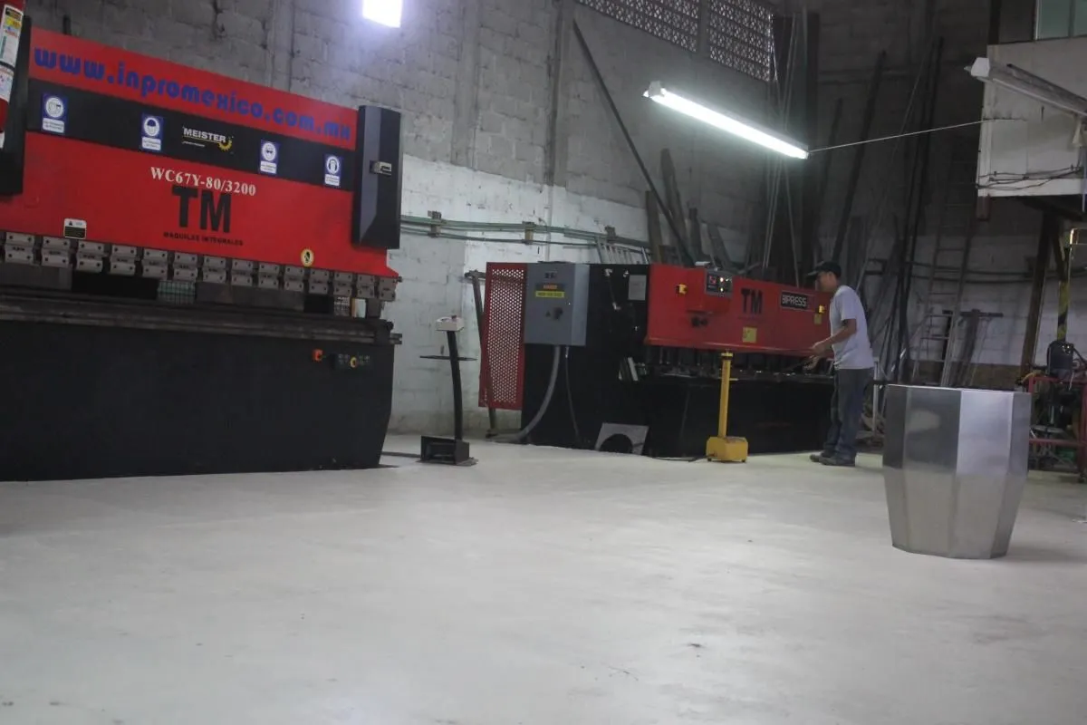 La imagen 1 de la Empresa ACERO INOXIDABLE DEL SURESTE