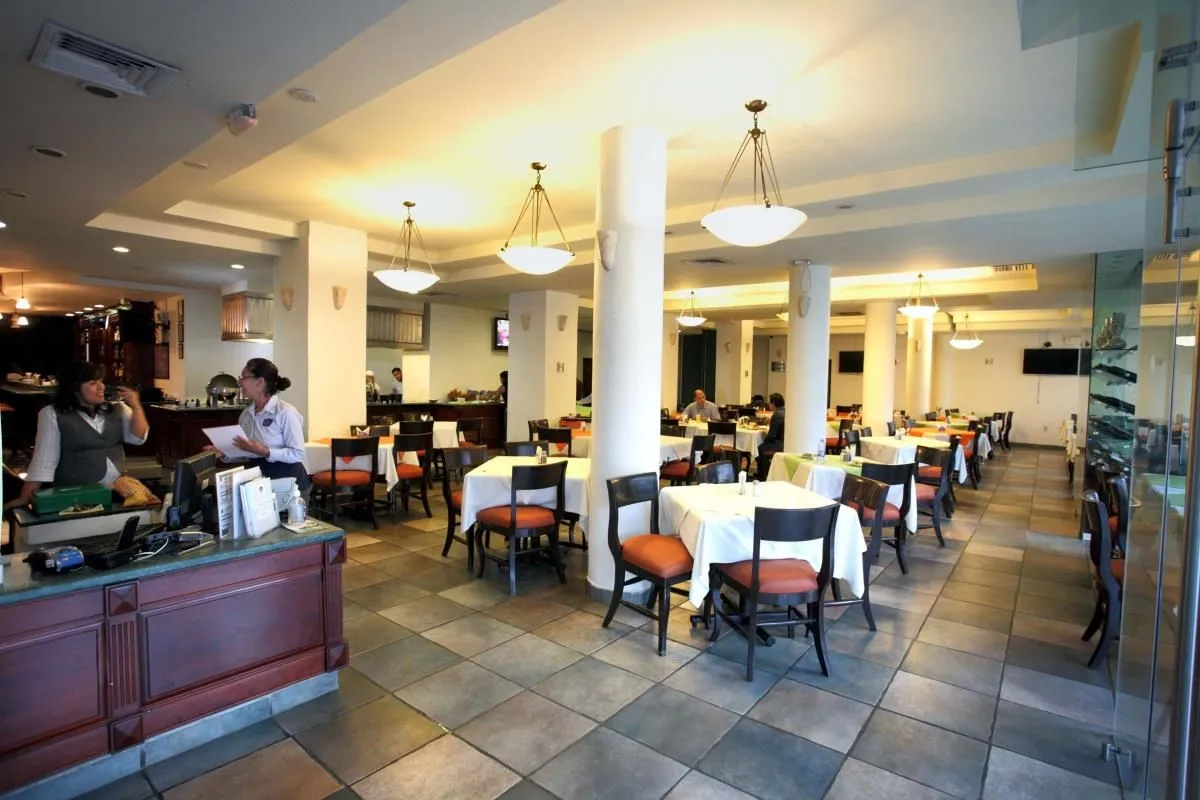La imagen 19 de la Empresa BEST WESTERN HOTEL POZA RICA