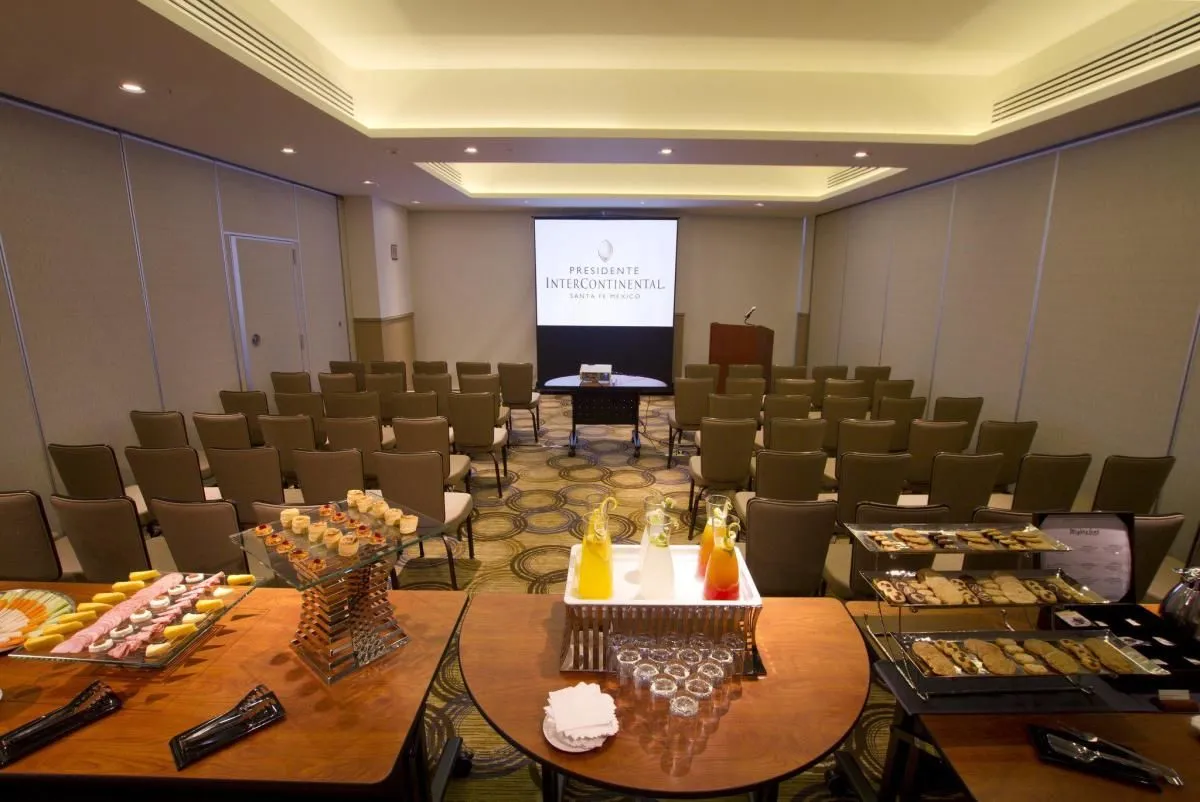 La imagen 12 de la Empresa INTERCONTINENTAL PRESIDENTE SANTA FE MEXICO