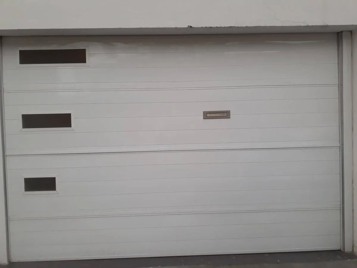 La imagen 2 de la Empresa PUERTAS AUTOMÁTICAS DE GARAGE
