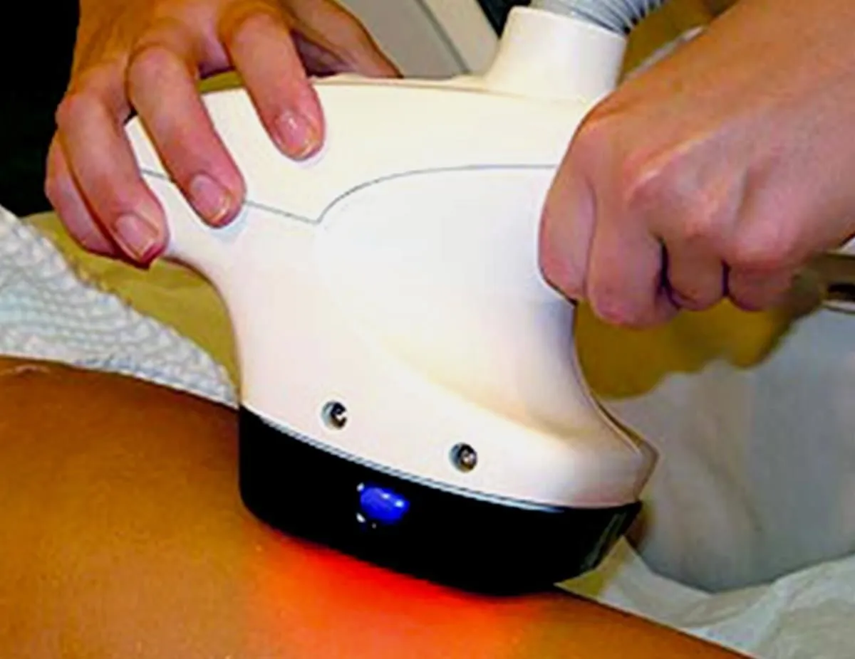 La imagen 1 de la Empresa MASAJE QUIROPRÁCTICO Y NATURISMO