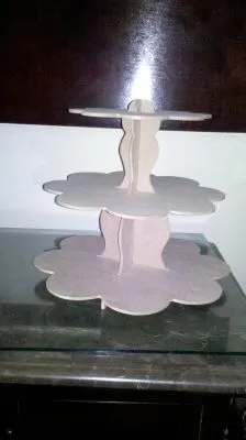 La imagen 39 de la Empresa CENTROS DE MESA Y MANUALIDADES CALIFORNIA