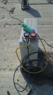 La imagen 2 de la Empresa MANTENIMIENTO E INSTALACION DE MINISPLIT Y AIRES CENTRALES