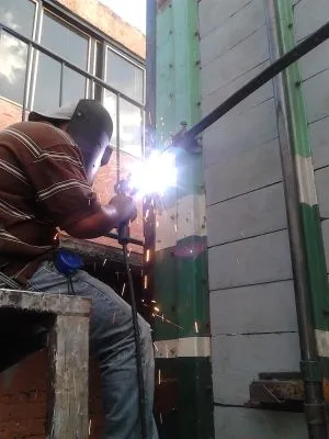 La imagen 3 de la Empresa CARROCERIAS AGUILAR