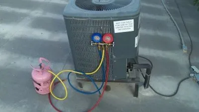 La imagen 4 de la Empresa MANTENIMIENTO E INSTALACION DE MINISPLIT Y AIRES CENTRALES