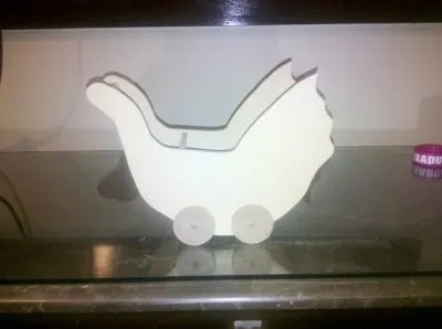 La imagen 32 de la Empresa CENTROS DE MESA Y MANUALIDADES CALIFORNIA