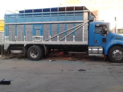 La imagen 6 de la Empresa CARROCERIAS AGUILAR