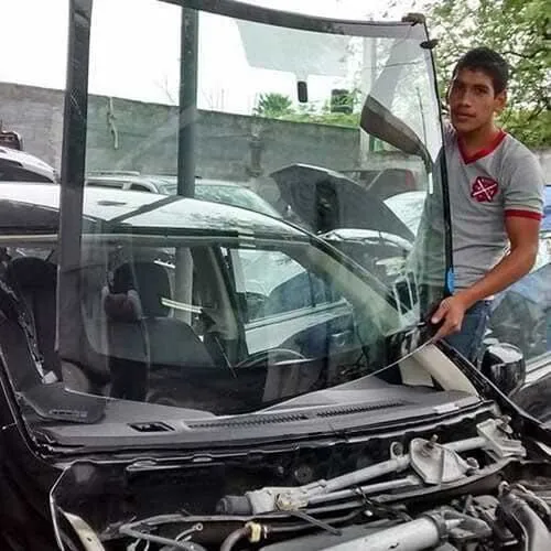 La imagen 1 de la Empresa GLASS PARABRISAS